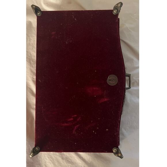 VTG Studio Silversmith Victorian Decorative Metal Jewelry Box Red Velvet Lined - Picture 6 of 13